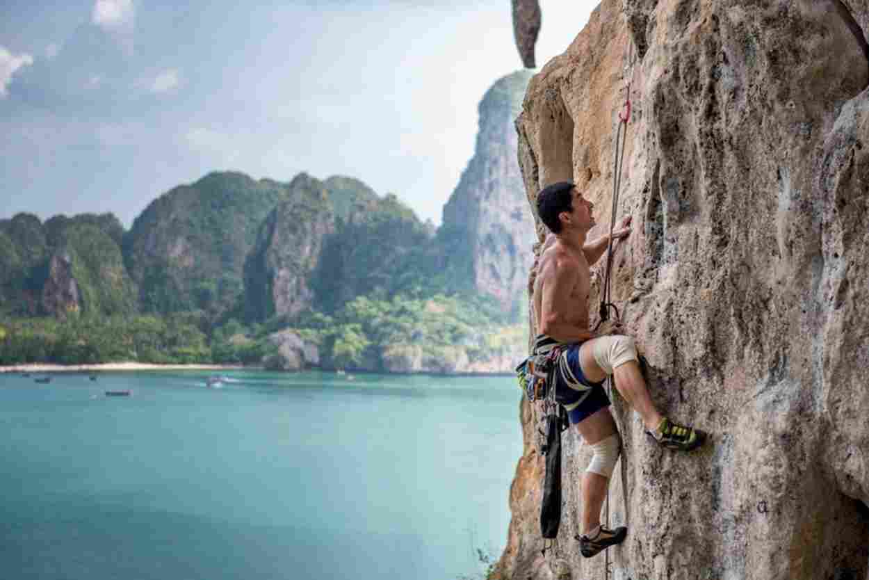 railay beach thailand rock climbing