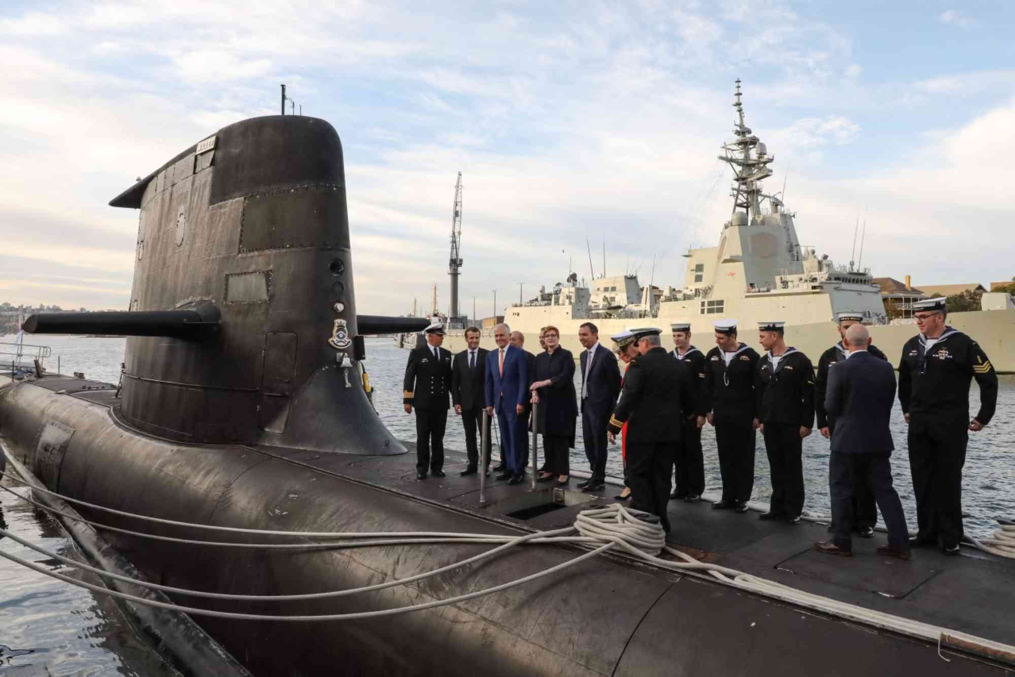 australia has unveiled a $35.25 billion overhaul of its navy.