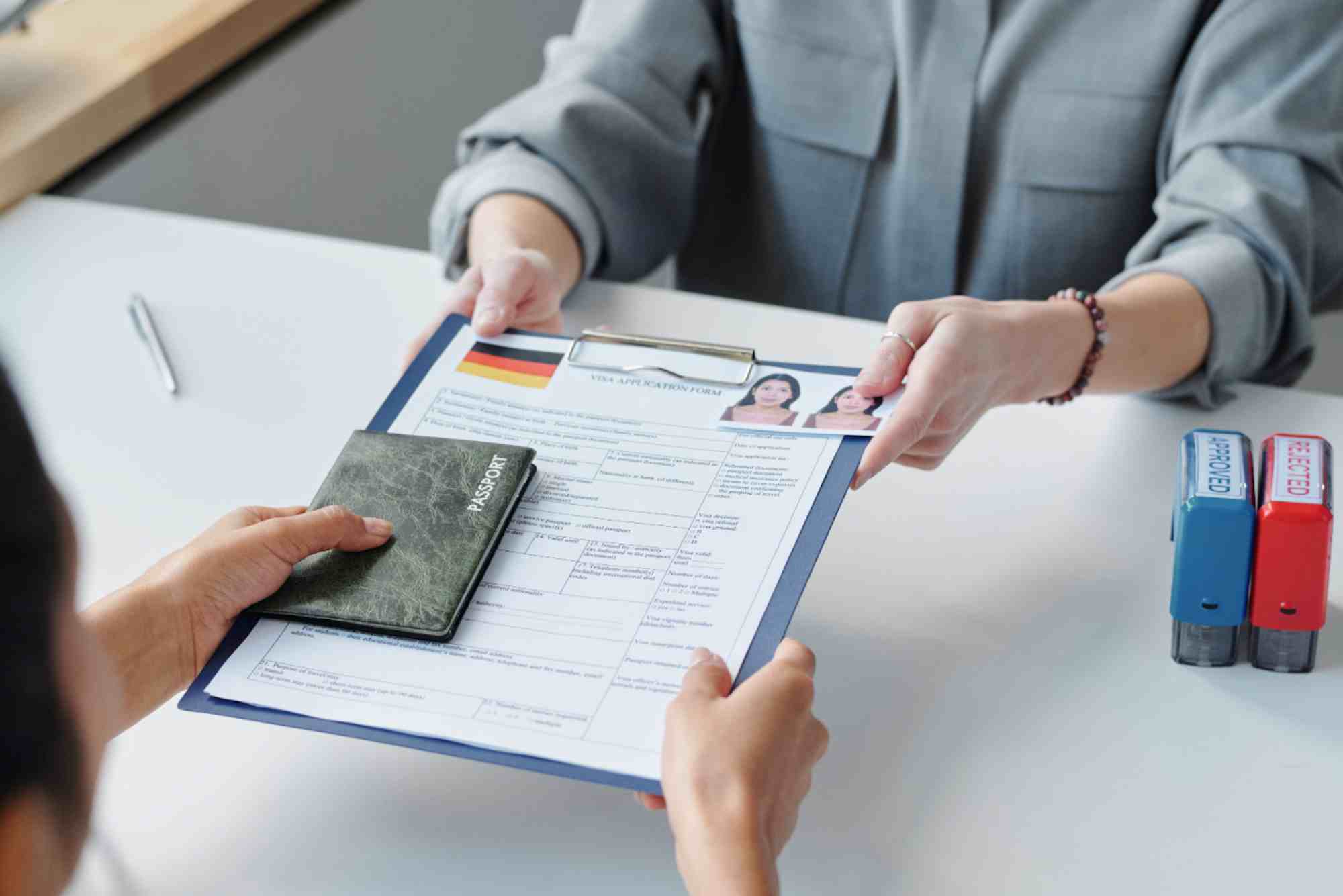 Singapore Work Visa Price in 2026: Total Cost, Fees & Process